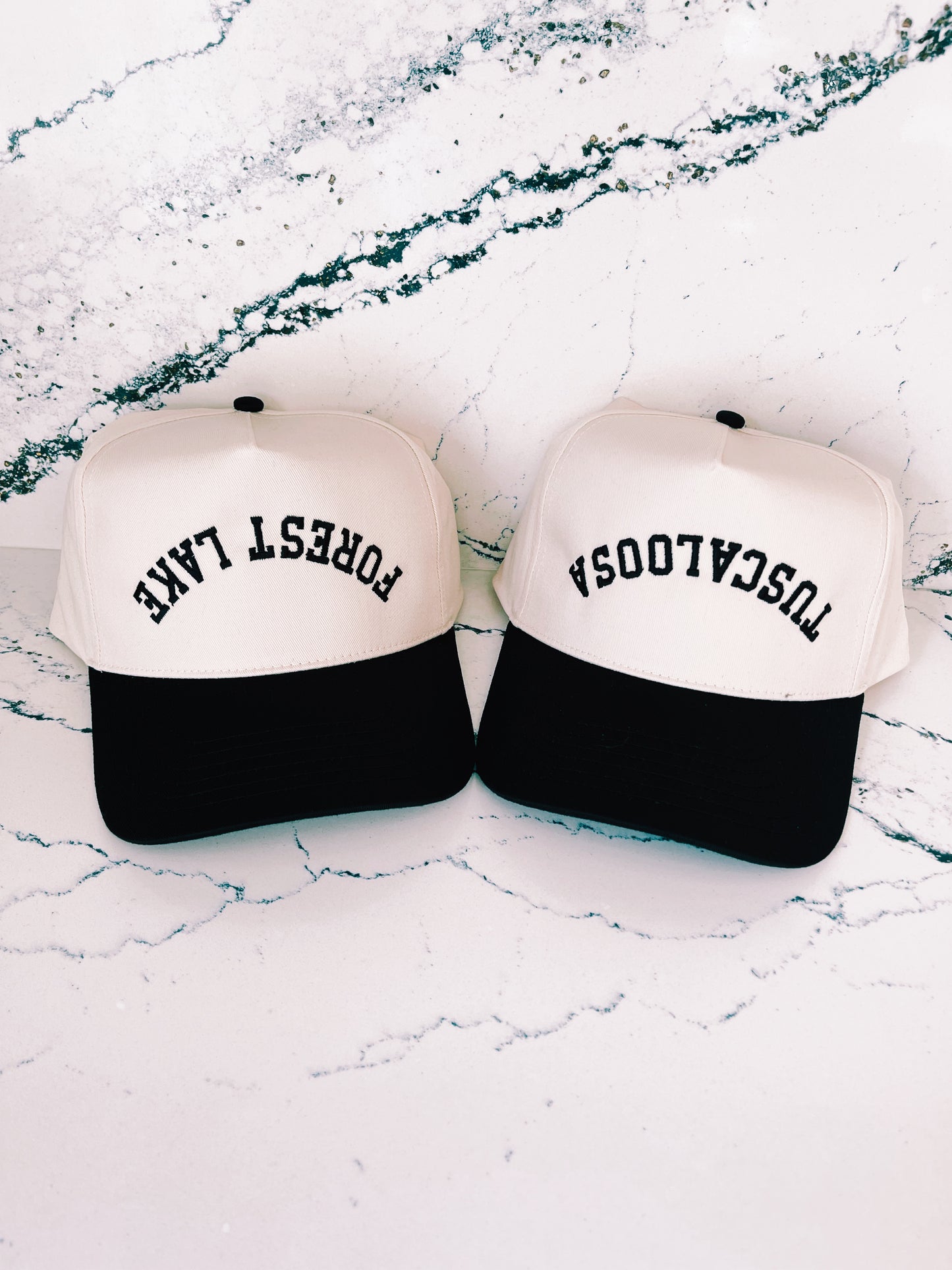 Caps